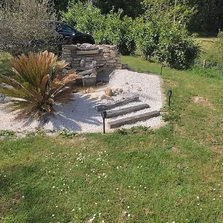 Сasa de vacaciones Le Chalet De Lulu *